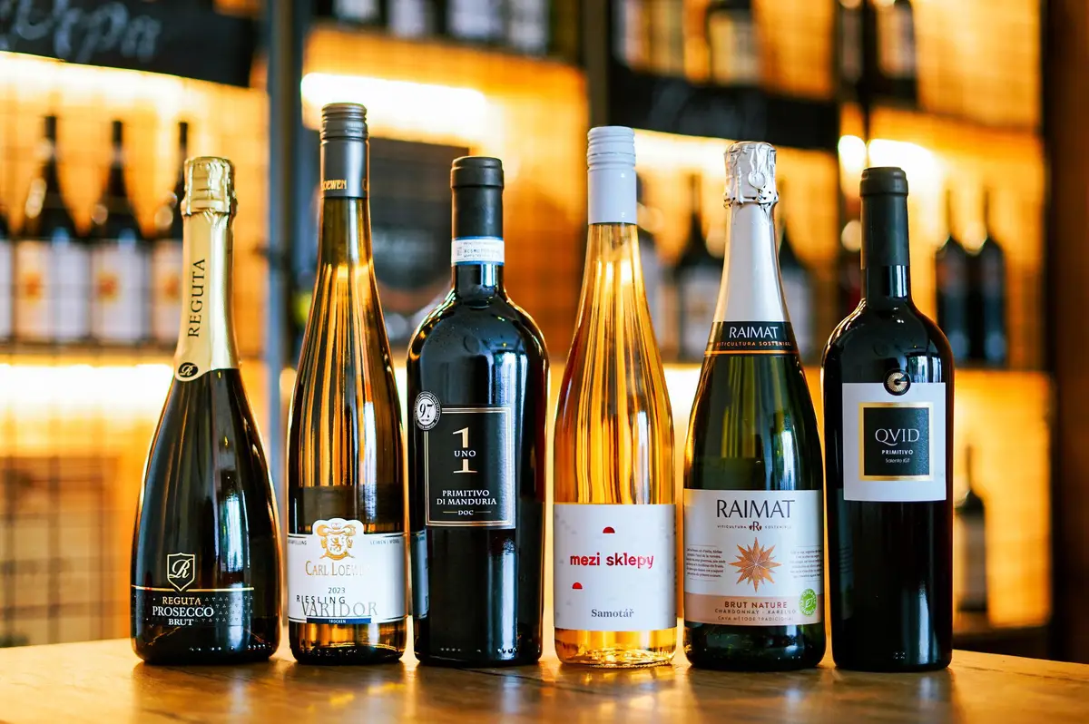 justWINE - centrální sklad & showroom